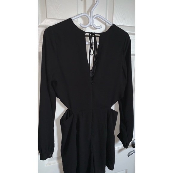 Black Long Sleeve Romper • Size L - Picture 5 of 6